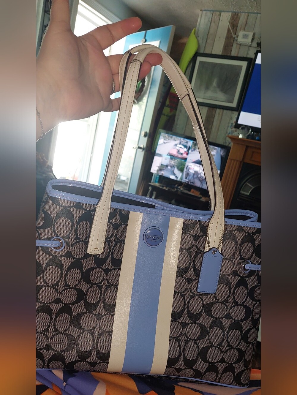Authentic Coach Signature Canvas Tote with Blue & Cream Stripe.Smoke Free Home - Picture 2 of 16